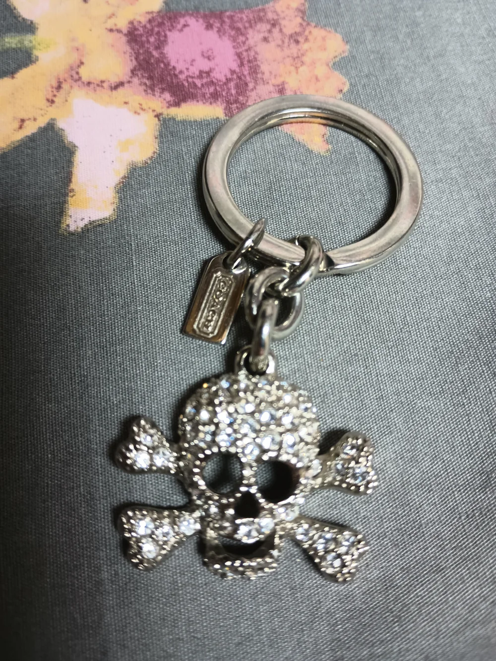 RARE Vintage Coach Crystal Pave Skull Crossbones Keychain Or Bag Charm 92413